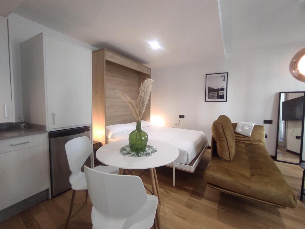 1A. Estudio Para Disfrutar Y Tapear En Ourense Buitenkant foto